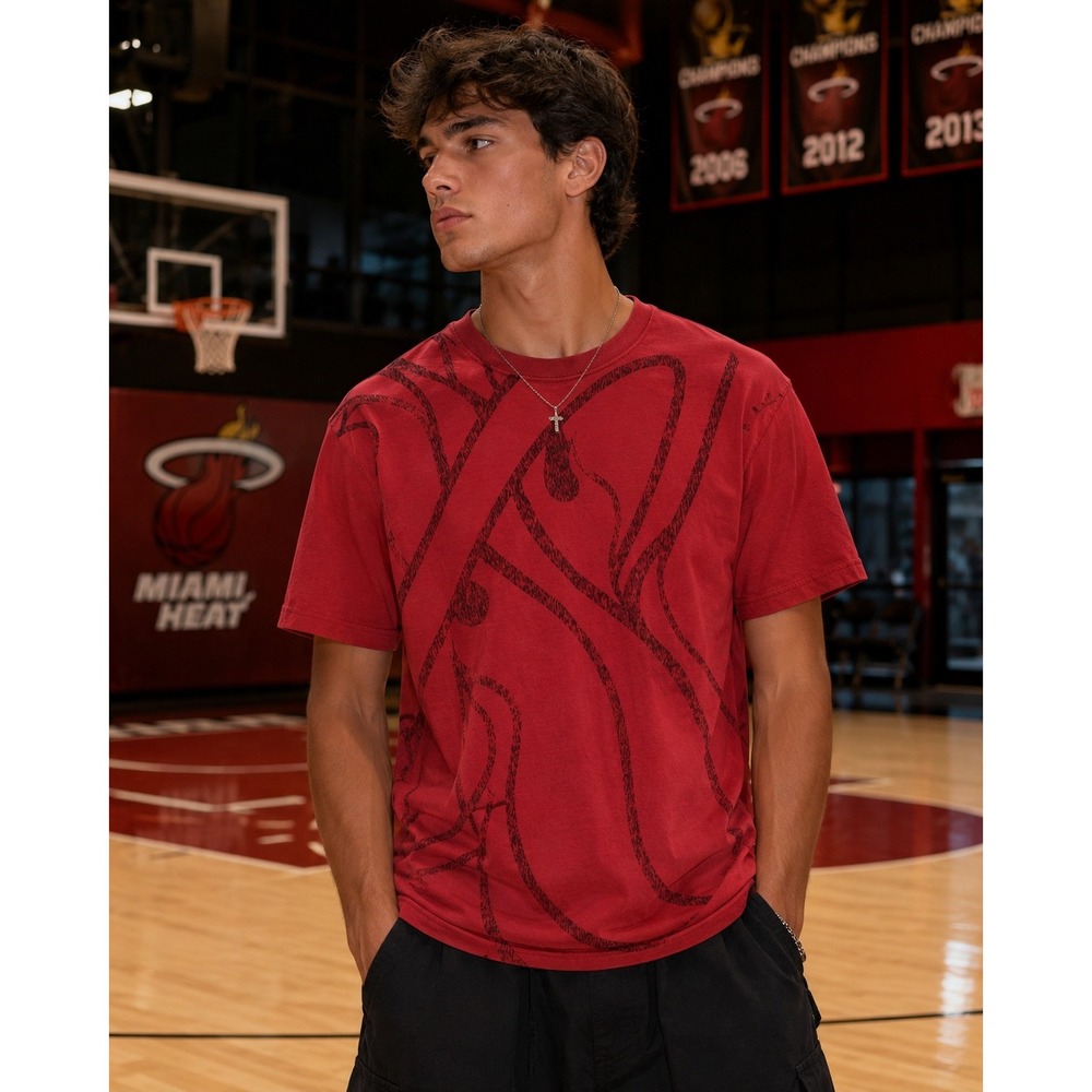 Vintage Y2K Miami Heat UNK NBA Blue Label All Over Print T-Shirt Mens Large Red